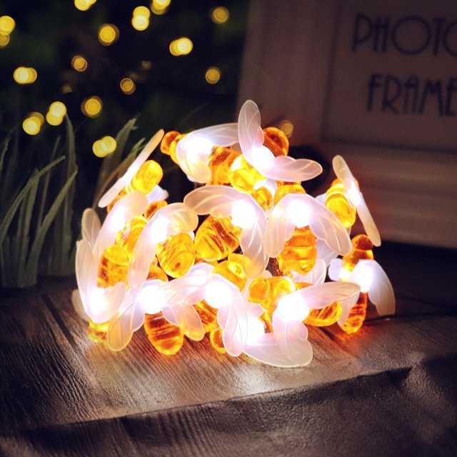 Outdoor LED Bee String Lights